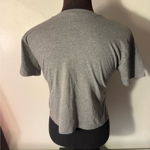 Hollister Gray Crop Top with Red Rose Graphics - Picture 3 of 3